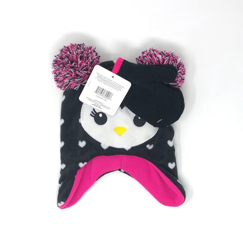 Toddler girl hat and mitten set